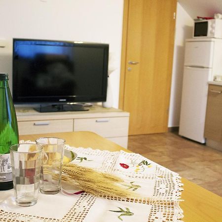 Apartma Pegaz Rogaska Slatina Exterior photo